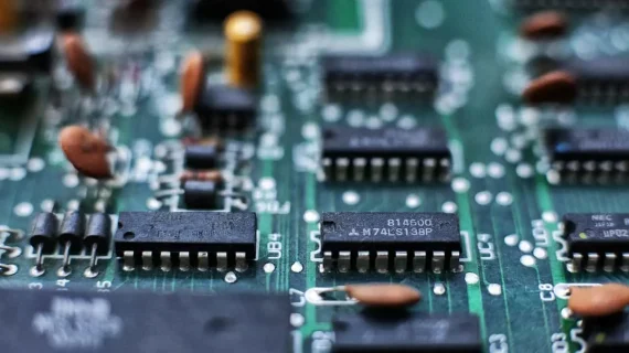 High-quality printed circuit board fabrication for electronic products
